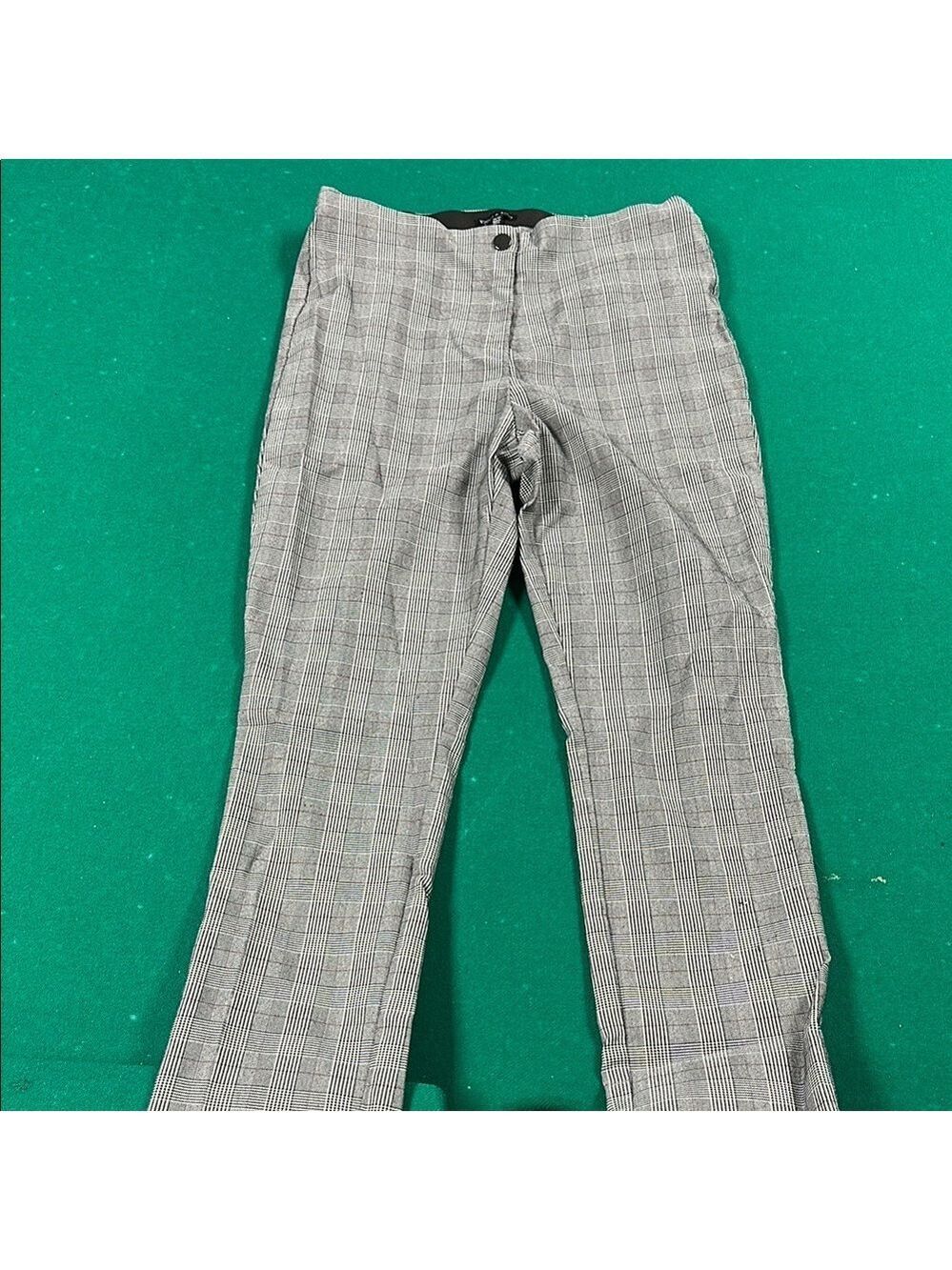 Woman's Gray Plaid Pants